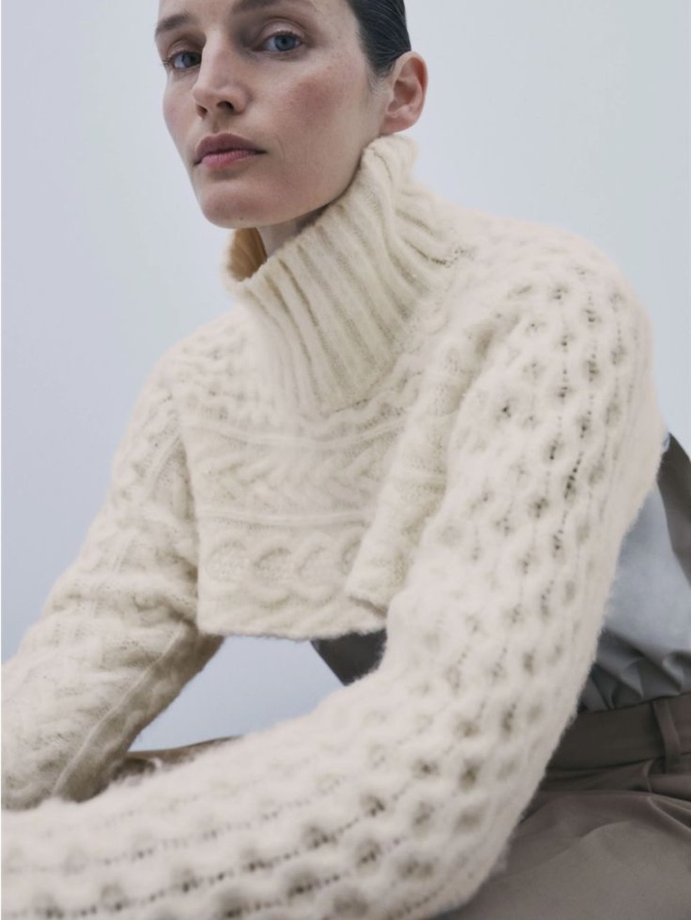 NWT Zara Cream Cable-Knit Turtleneck Cropped Sweater Size M/L